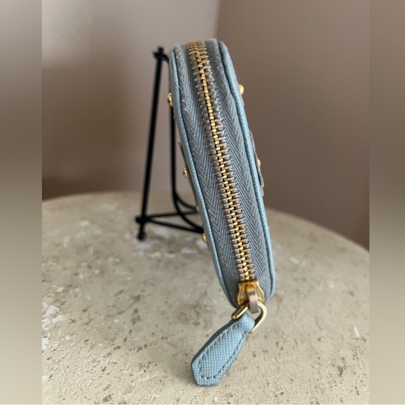 Prada Saffiano Flower Accent Blue & White Long Wallet - Picture 3 of 3